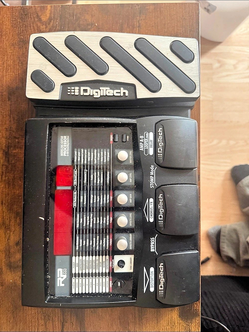 DigiTech RP355 Modeling Guitar Processor